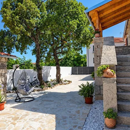 Cozy In With Private Swimming Pool, Be Inside Or Outside Casa vacanze Stankovci (Zadar)