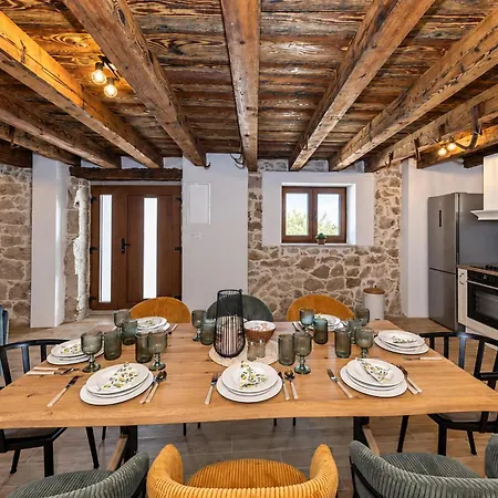Casa vacanze Cozy In With Private Swimming Pool, Be Inside Or Outside